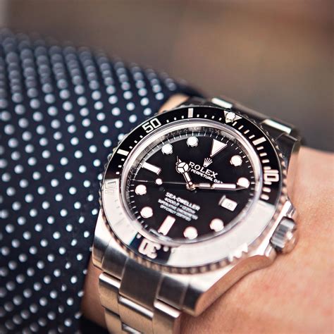 rolex sea dweller 4000 on wrist|rolex sea dweller 4000 investment.